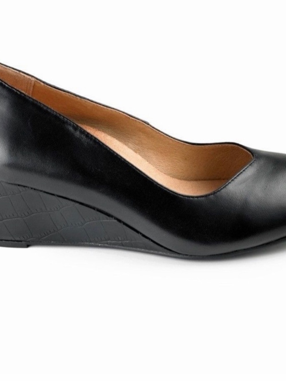 Vionic Black Leather Wedge Pump Antonia size 5